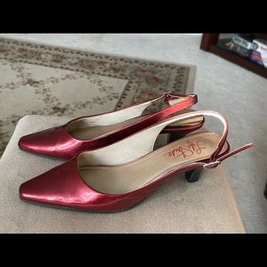 Maroon Life Stride pumps
